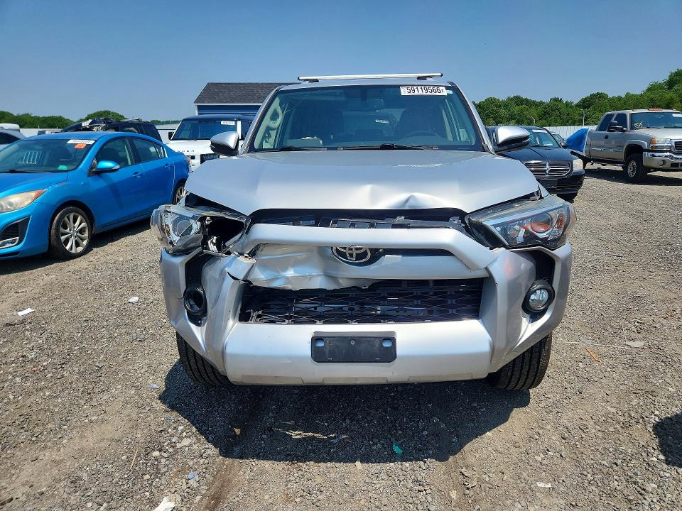 Photo 5 from auction – 2016 TOYOTA 4RUNNER with VIN JTEBU5JR3G5356166