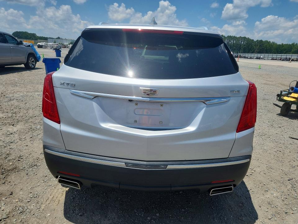 Photo 6 from auction – 2017 CADILLAC XT5 with VIN 1GYKNBRS7HZ115125