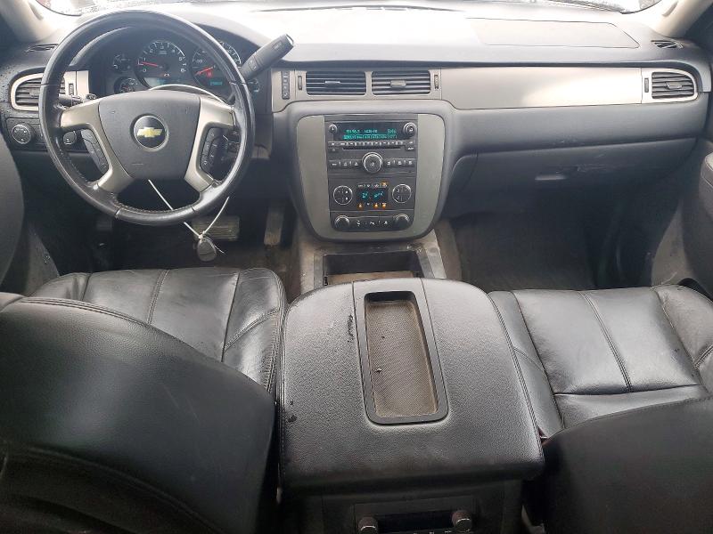 Photo 8 from auction – 2010 CHEVROLET AVALANCHE with VIN 3GNVKFE08AG238677