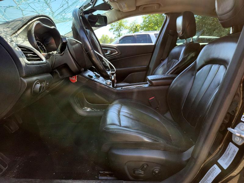 Photo 7 from auction – 2017 CHRYSLER 200 with VIN 1C3CCCAB9HN505253
