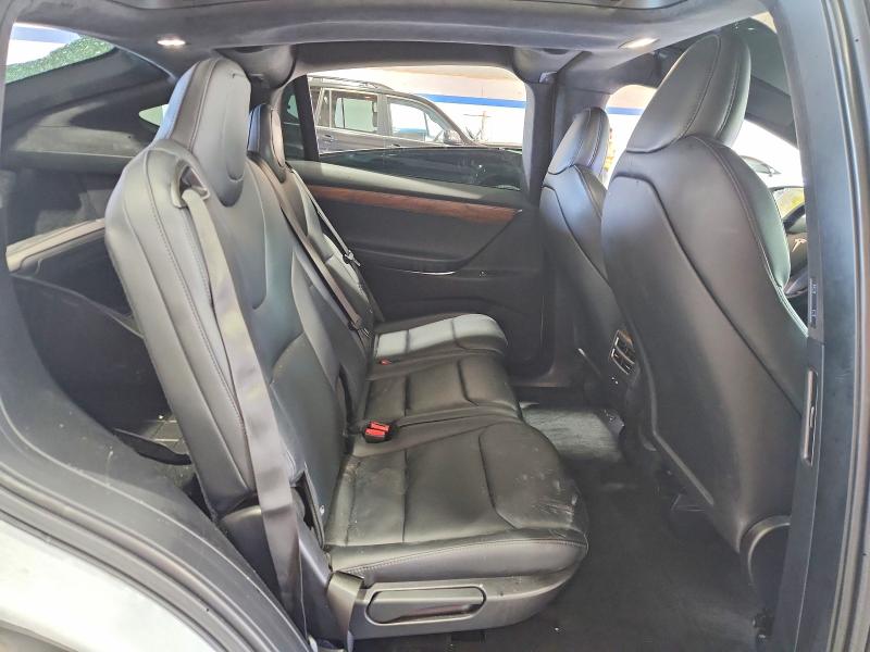 Photo 11 from auction – 2020 TESLA MODEL X with VIN 5YJXCDE25LF300470