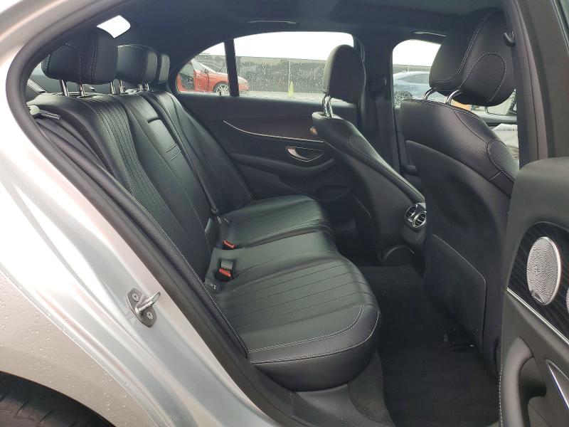Photo 10 from auction – 2017 MERCEDES-BENZ E with VIN WDDZF4KBXHA050024