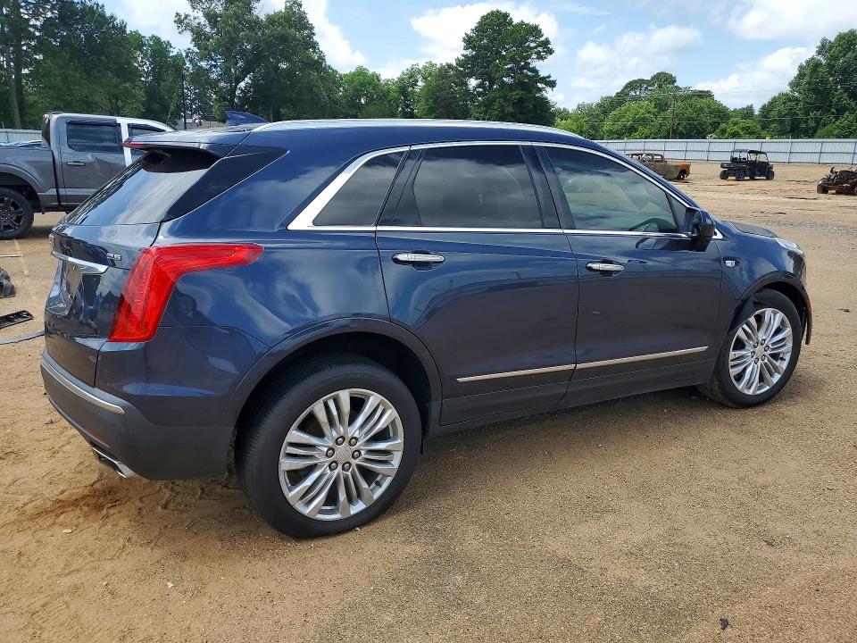 Photo 3 from auction – 2018 CADILLAC XT5 with VIN 1GYKNFRS6JZ117896