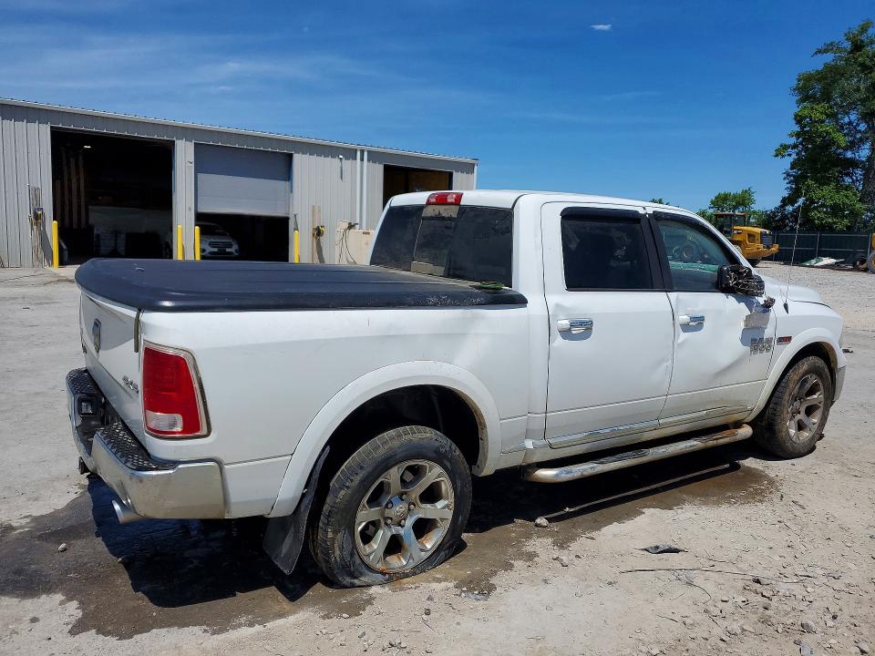 Zdjęcie 3 z aukcji – 2015 RAM 1500 z VIN 1C6RR7NM4FS594601