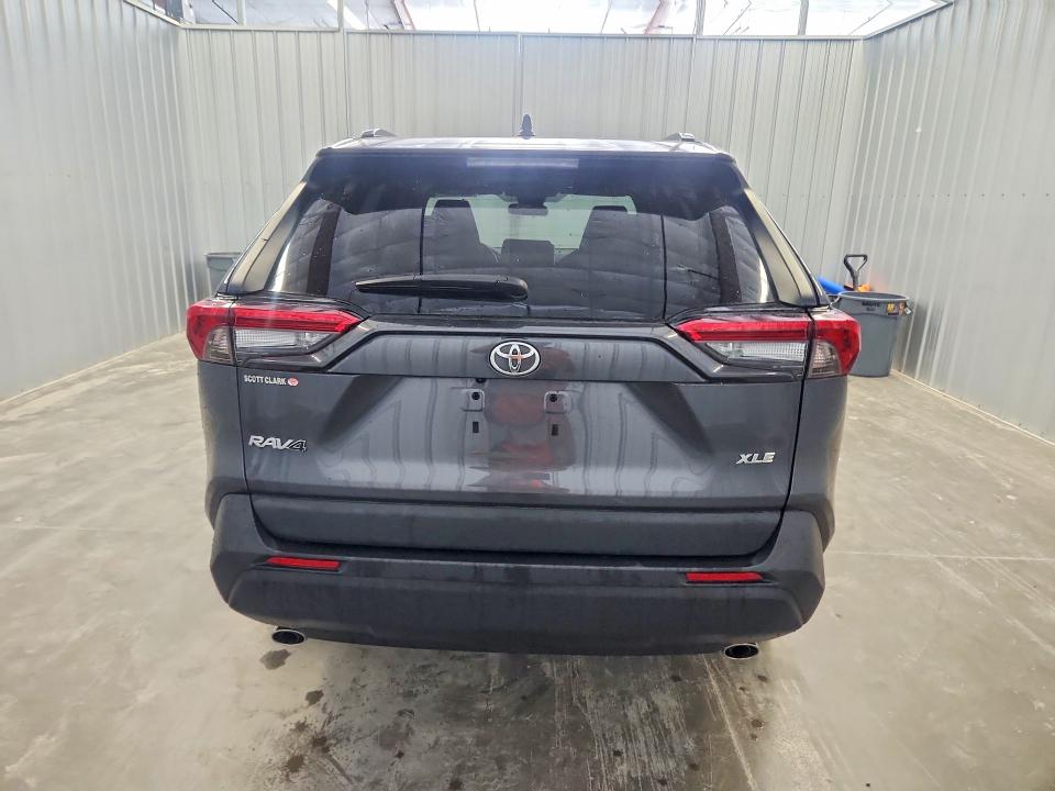 Photo 6 from auction – 2023 TOYOTA RAV4 with VIN 2T3W1RFV1PC228143