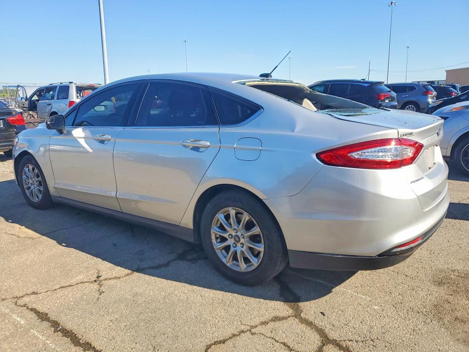 Photo 2 from auction – 2016 FORD FUSION with VIN 1FA6P0G73G5124078