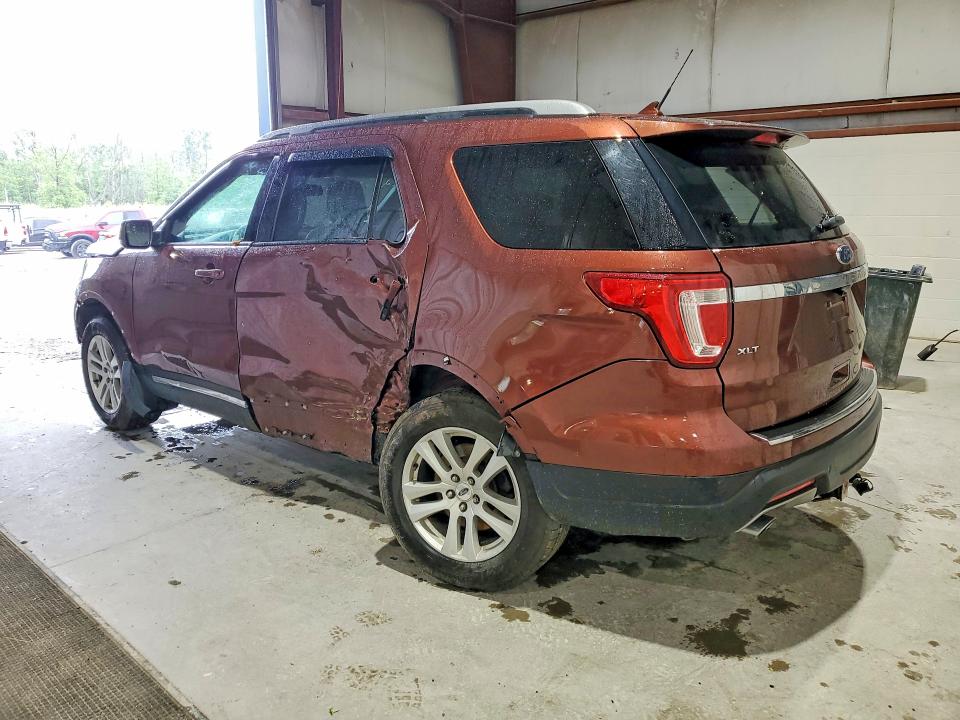 Photo 2 from auction – 2018 FORD EXPLORER with VIN 1FM5K8D89JGA77985