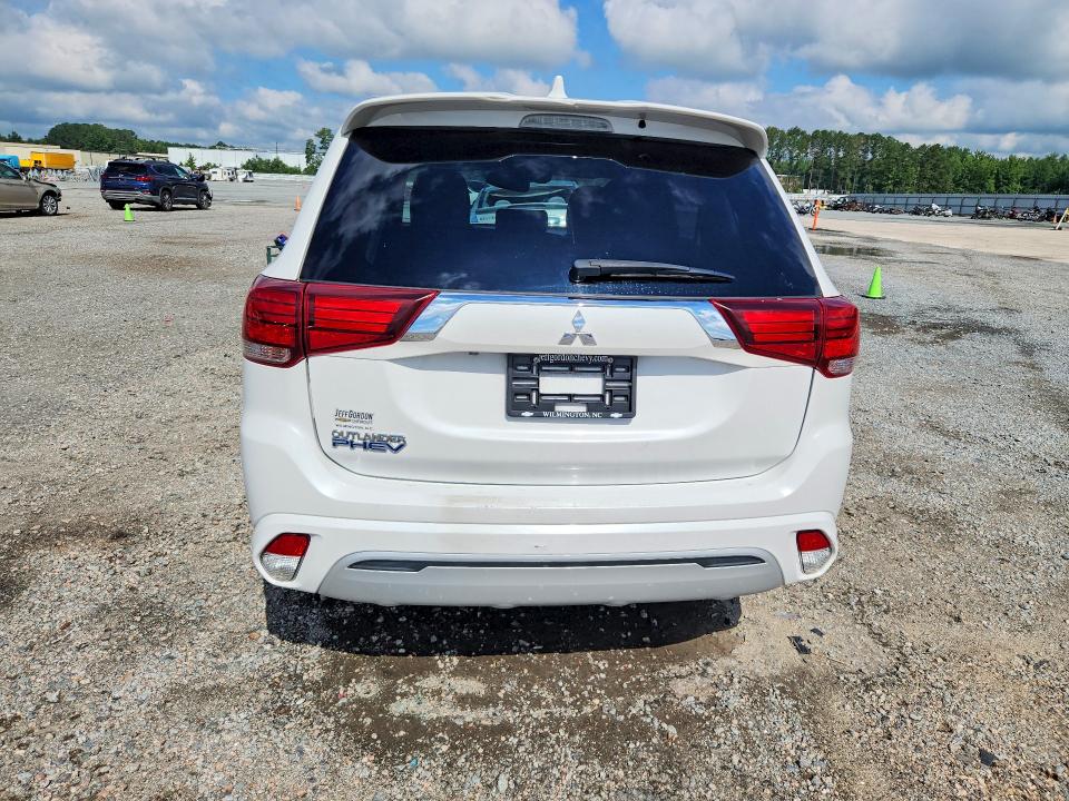 Фото 6 с аукциона – 2022 MITSUBISHI OUTLANDER с VIN JA4J2VA73NZ063548