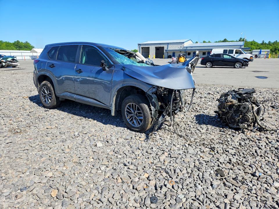Photo 4 from auction – 2023 NISSAN ROGUE with VIN 5N1BT3AB0PC810962