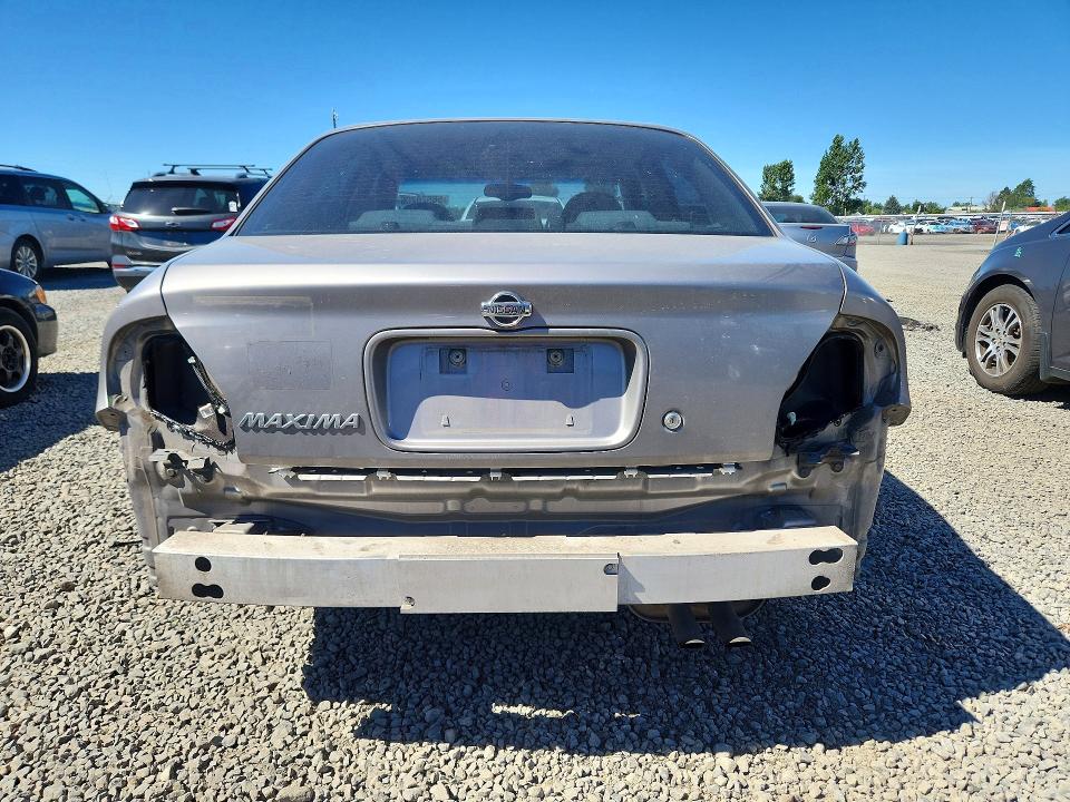 Photo 6 from auction – 2001 NISSAN MAXIMA with VIN JN1CA31D61T631996