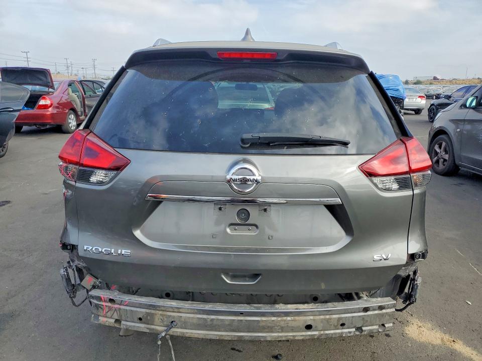 Photo 6 from auction – 2018 NISSAN ROGUE with VIN KNMAT2MT2JP588844