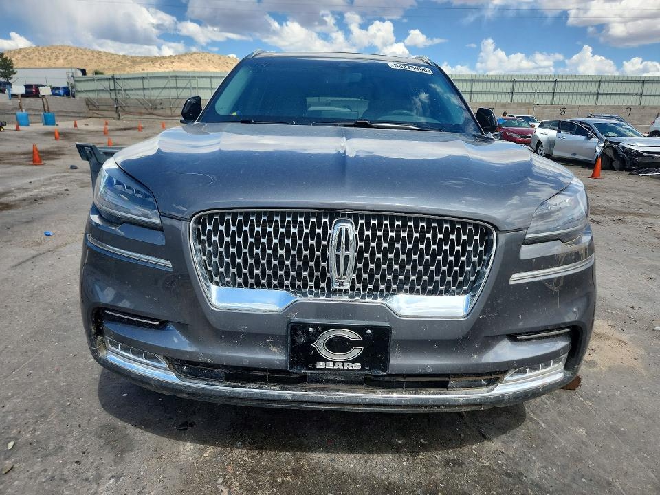 Photo 5 from auction – 2021 LINCOLN AVIATOR with VIN 5LM5J7XC1MGL02432