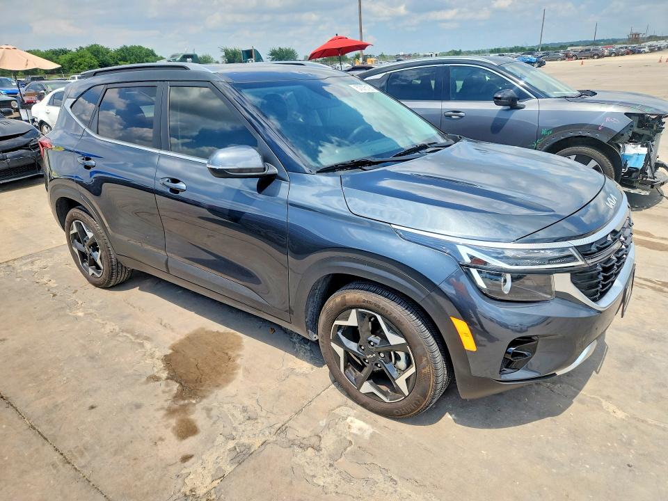 Photo 4 from auction – 2025 KIA SELTOS with VIN KNDER2AA0S7771471