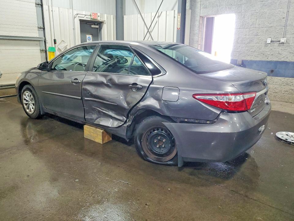 Photo 2 from auction – 2016 TOYOTA CAMRY with VIN 4T4BF1FK6GR540267