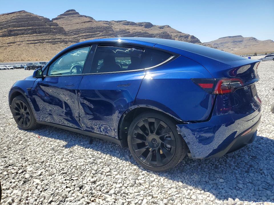 Photo 2 from auction – 2024 TESLA MODEL Y with VIN 7SAYGDEE3RA291666