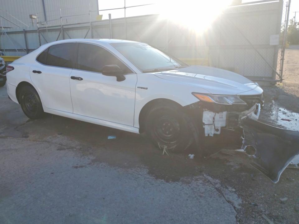 صورة رقم 4 من المزاد - 2020 TOYOTA CAMRY مع VIN 4T1C31AK4LU527221