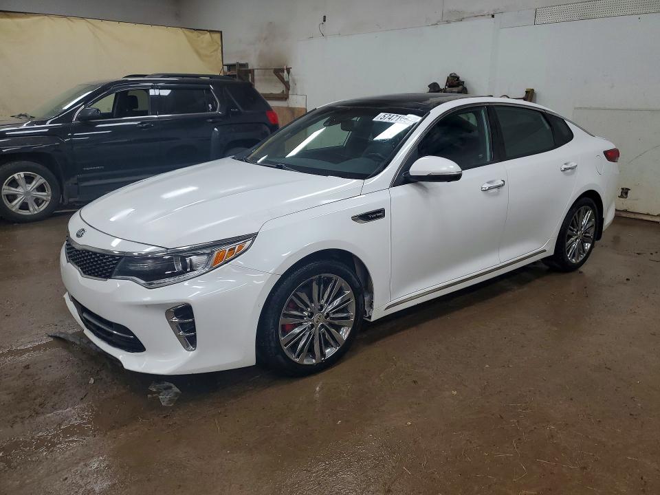KIA OPTIMA 2016 with VIN 5XXGV4L21GG116238 - Photo from auction