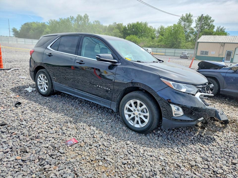 Photo 4 from auction – 2018 CHEVROLET EQUINOX with VIN 2GNAXJEV8J6146091