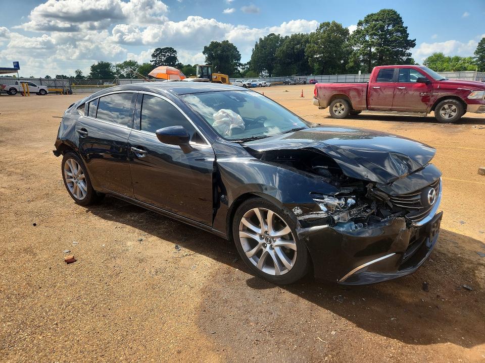 Photo 4 from auction – 2016 MAZDA 6 with VIN JM1GJ1T50G1413761