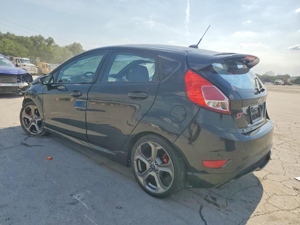 Photo 2 from auction – 2014 FORD FIESTA with VIN 3FADP4GX6EM151152