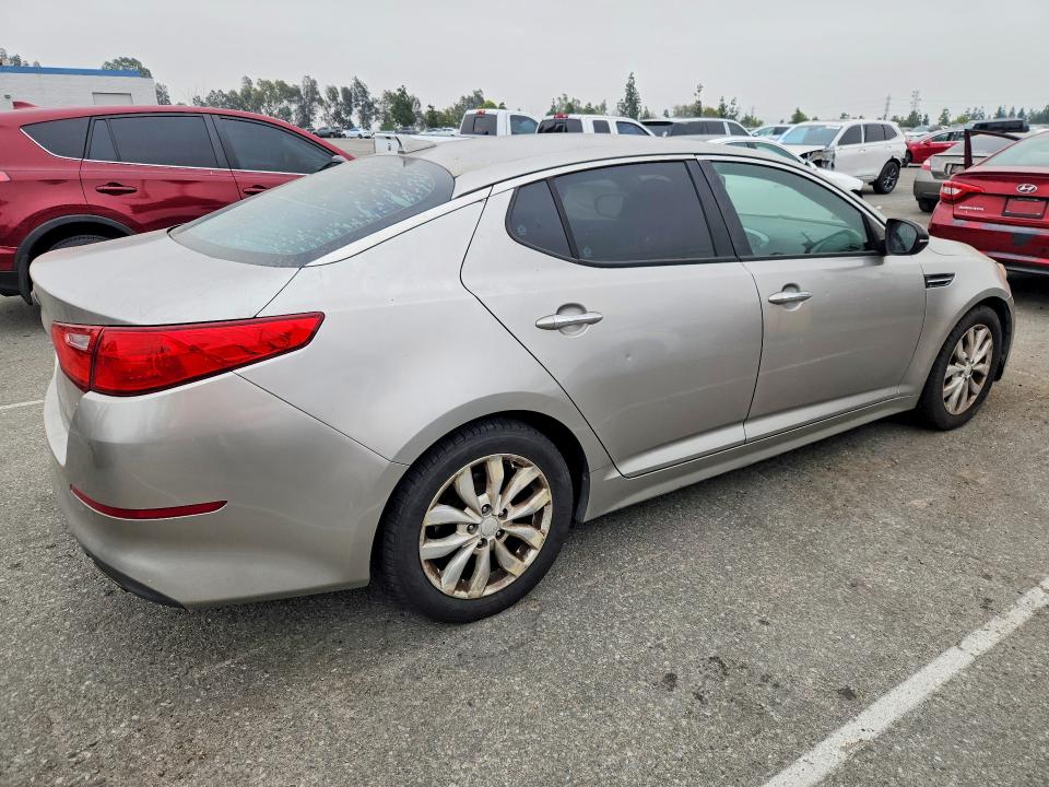 Photo 3 from auction – 2014 KIA OPTIMA with VIN 5XXGM4A73EG341923