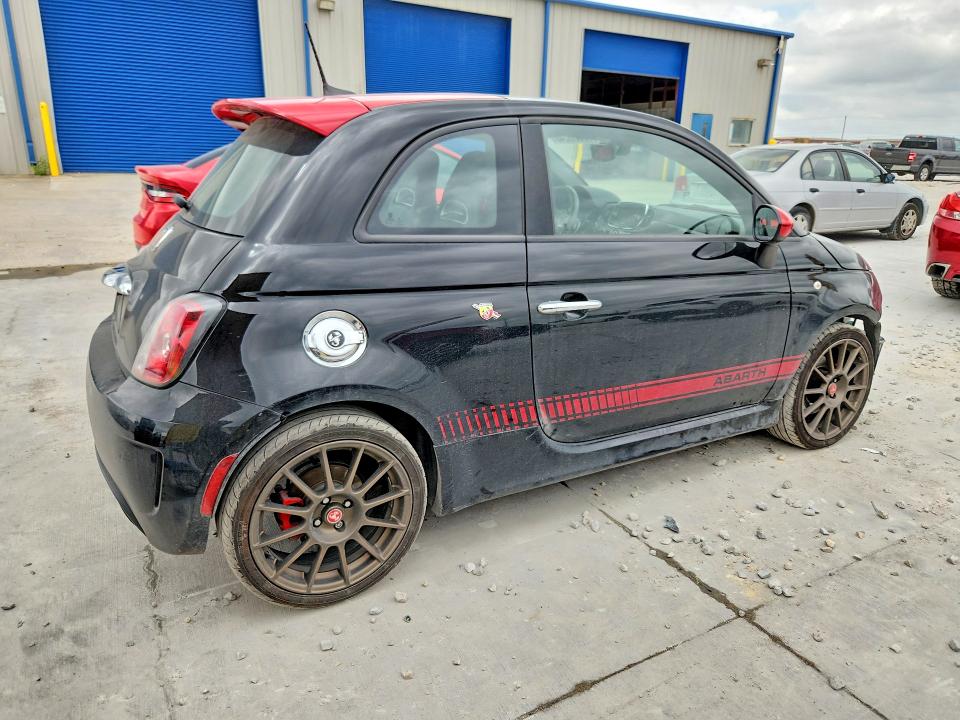 Photo 3 from auction – 2017 FIAT 500 with VIN 3C3CFFFHXHT604217