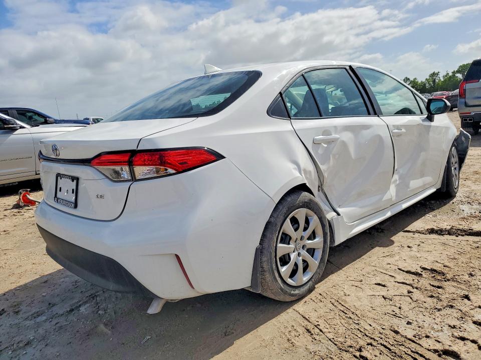 Photo 3 from auction – 2026 TOYOTA COROLLA with VIN 5YFB4MDE5TP365746