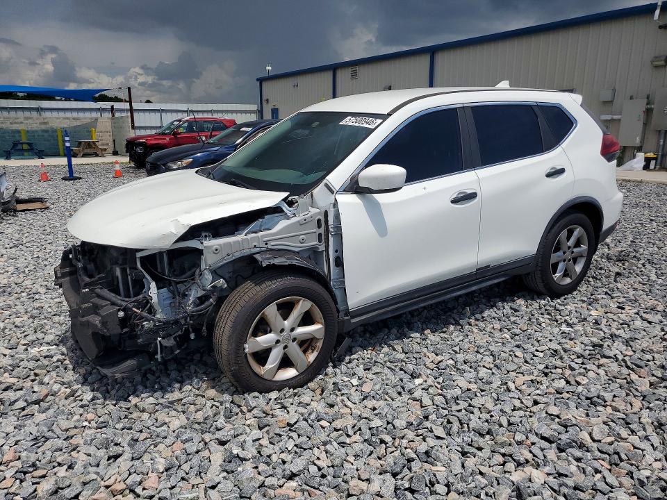 NISSAN ROGUE 2018 with VIN KNMAT2MT7JP530695 - Photo from auction