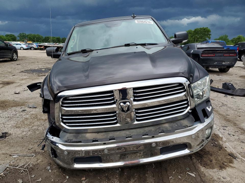 Photo 5 from auction – 2016 RAM 1500 with VIN 3C6RR7LT7GG250571