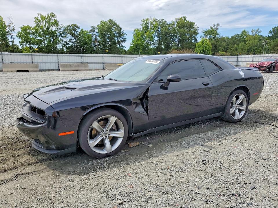 DODGE CHALLENGER 2018 with VIN 2C3CDZBT9JH211664 - Photo from auction