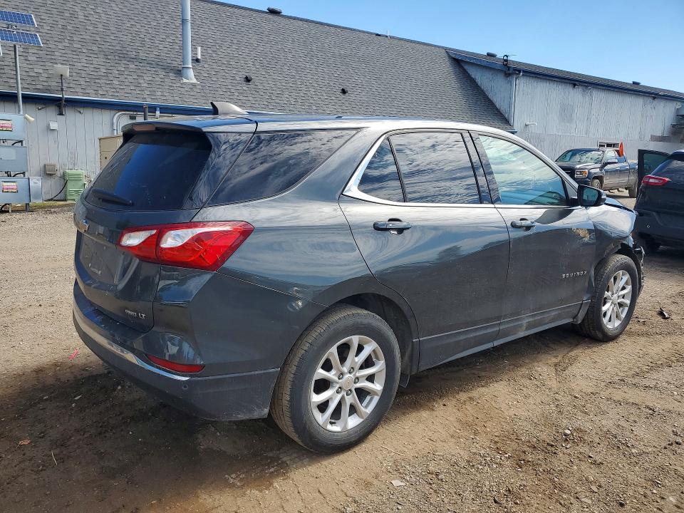 Photo 3 from auction – 2018 CHEVROLET EQUINOX with VIN 2GNAXSEV7J6284663
