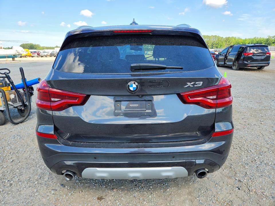 Photo 6 from auction – 2018 BMW X3 with VIN 5UXTR9C5XJLD60876