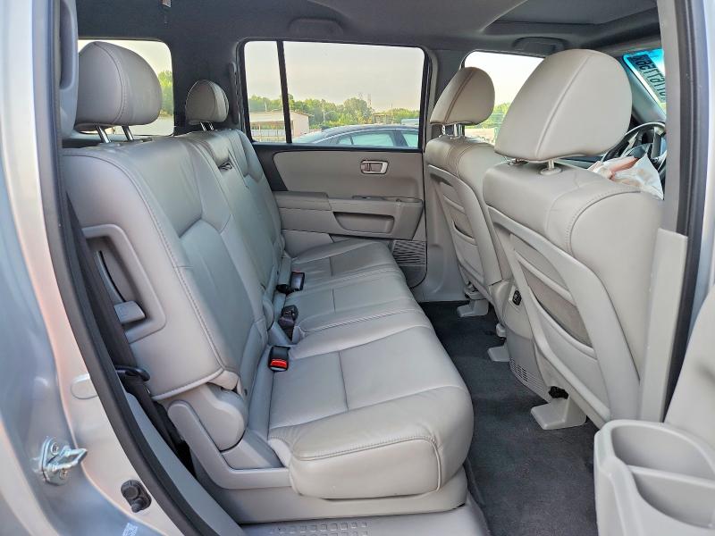 Photo 10 from auction – 2011 HONDA PILOT with VIN 5FNYF3H53BB044291