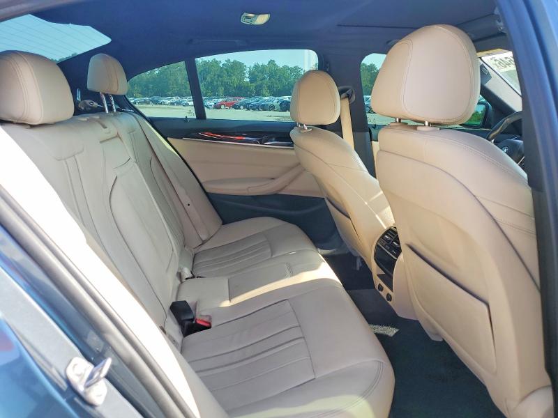 صورة رقم 10 من المزاد - 2019 BMW 530 مع VIN WBAJA5C58KWW14300