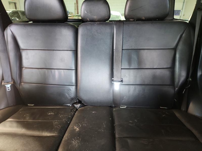 Photo 10 from auction – 2010 FORD ESCAPE with VIN 1FMCU9EG9AKB34633