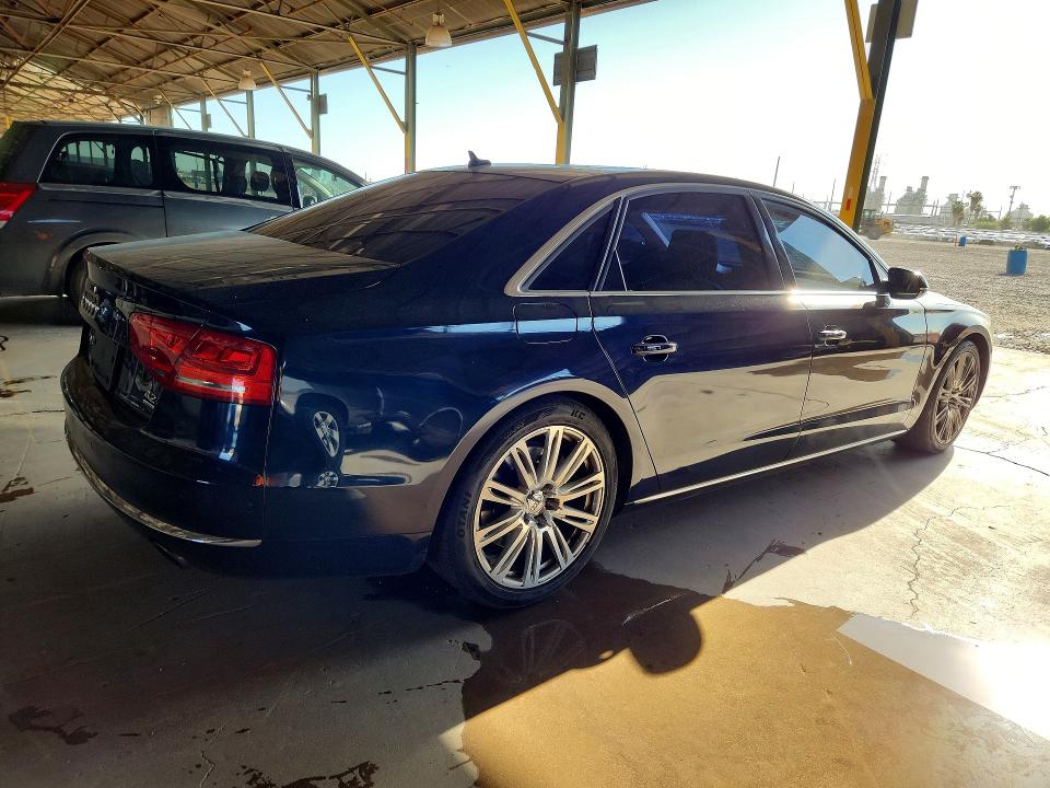 Photo 3 from auction – 2012 AUDI A8 with VIN WAURVAFD4CN032530