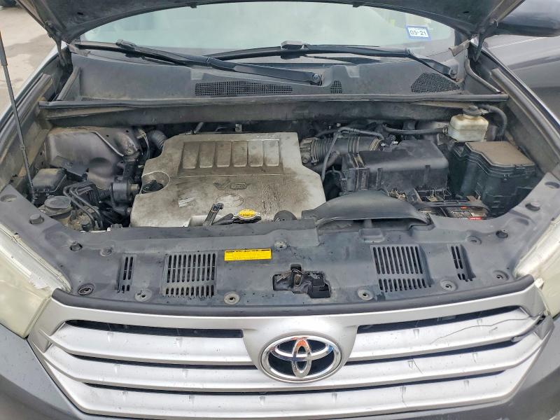 Photo 11 from auction – 2011 TOYOTA HIGHLANDER with VIN 5TDZK3EH7BS041288