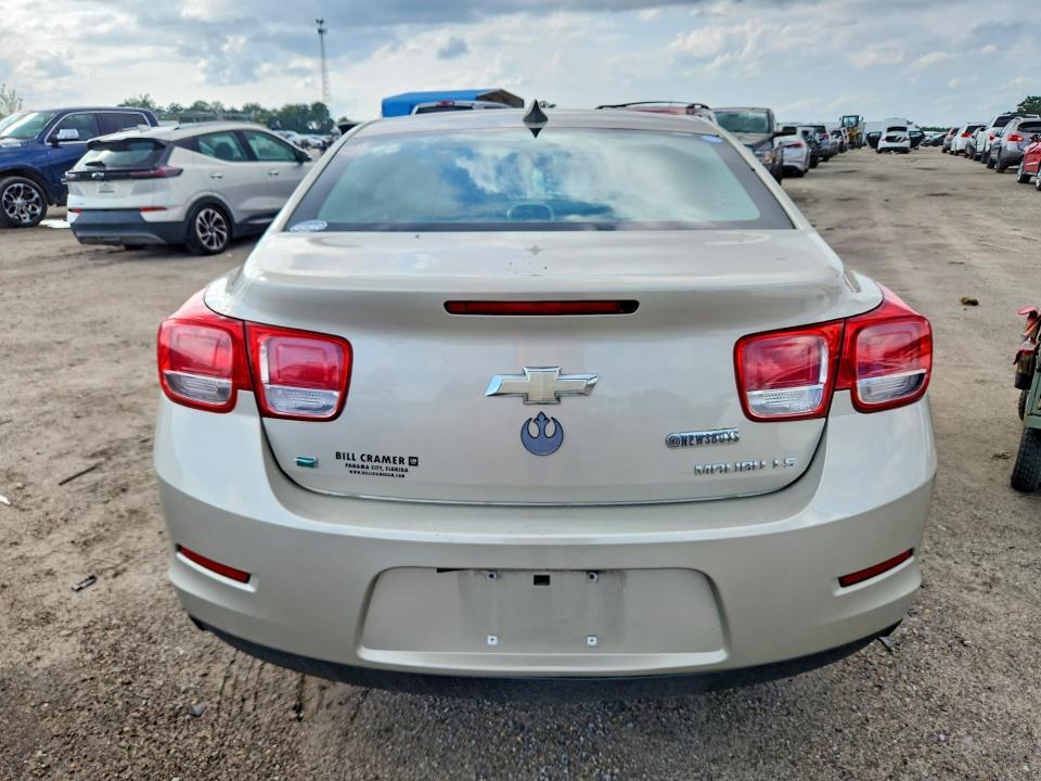 Photo 6 from auction – 2015 CHEVROLET MALIBU with VIN 1G11B5SL7FF186492
