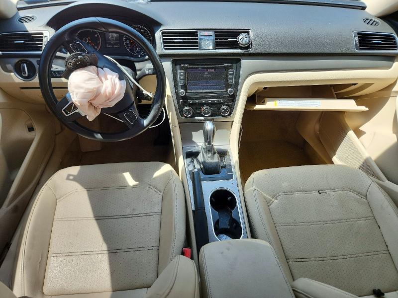 Photo 8 from auction – 2015 VOLKSWAGEN PASSAT with VIN 1VWBT7A37FC008831