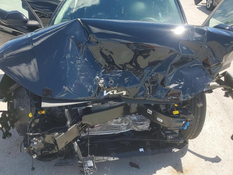Photo 11 from auction – 2026 KIA K4 with VIN 3KPFT4DE4TE330086