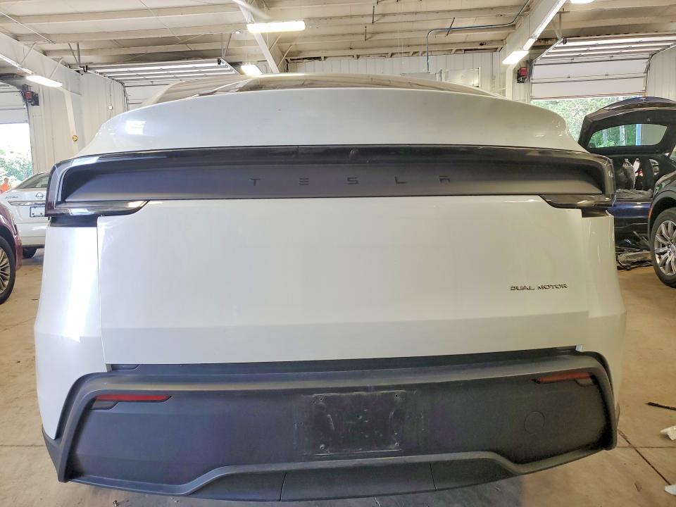 Foto 6 de la subasta – 2026 TESLA MODEL Y con VIN 7SAYGDEE3TF343999
