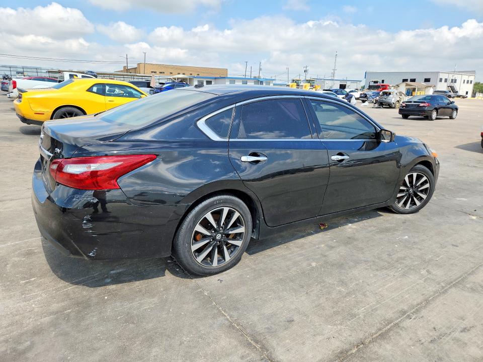 Photo 3 from auction – 2018 NISSAN ALTIMA with VIN 1N4AL3AP3JC123726