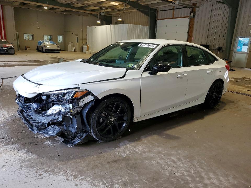 HONDA CIVIC 2024 with VIN 2HGFE2F52RH560493 - Photo from auction