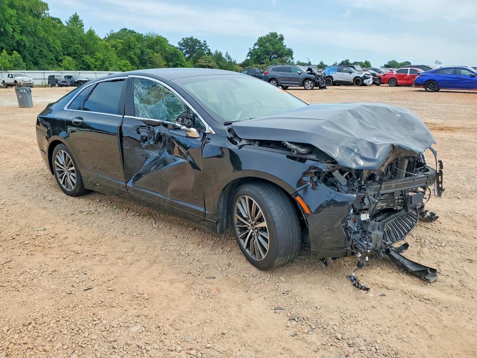 Photo 4 from auction – 2019 LINCOLN MKZ with VIN 3LN6L5LU9KR614542