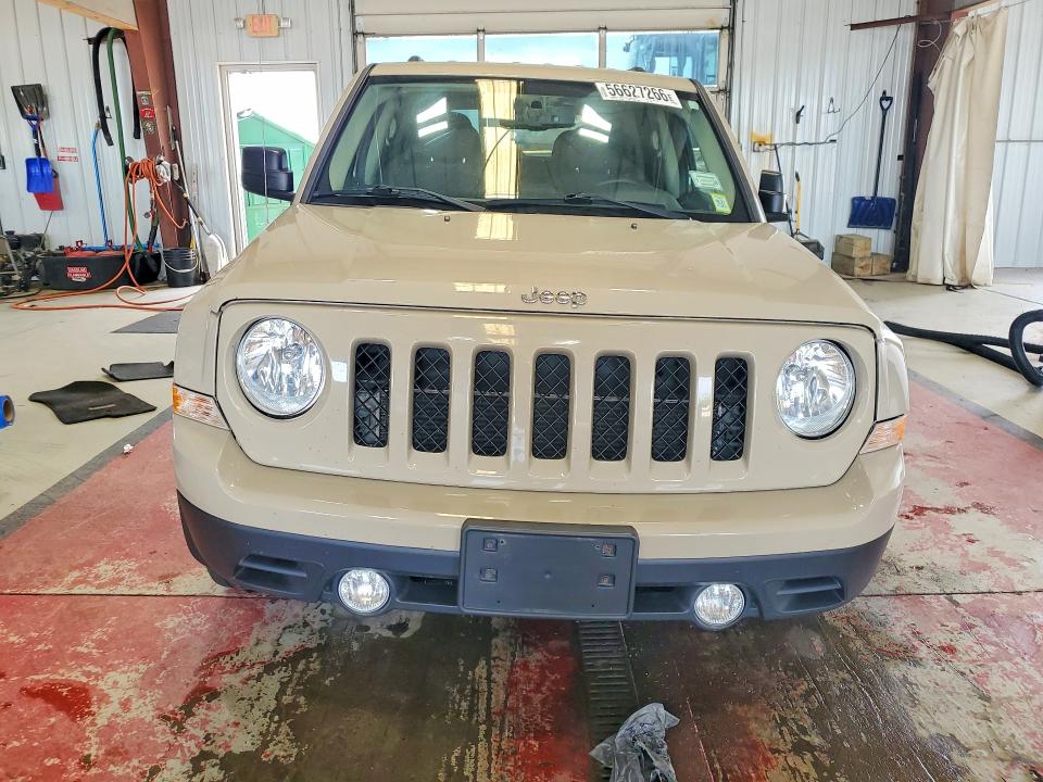 Photo 5 from auction – 2017 JEEP PATRIOT with VIN 1C4NJRBB4HD210708
