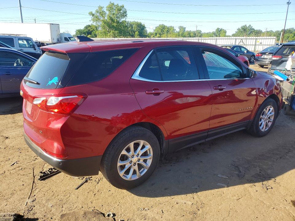Photo 3 from auction – 2018 CHEVROLET EQUINOX with VIN 2GNAXJEV9J6283315