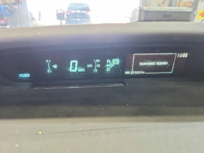 Photo 9 from auction – 2015 TOYOTA PRIUS with VIN JTDKN3DU7F0398275