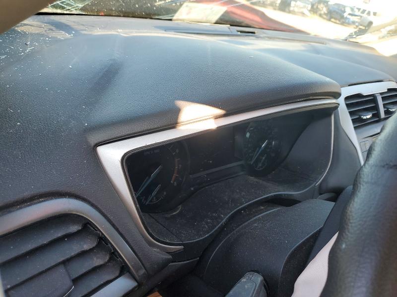 Photo 9 from auction – 2015 FORD FUSION with VIN 3FA6P0H7XFR243885