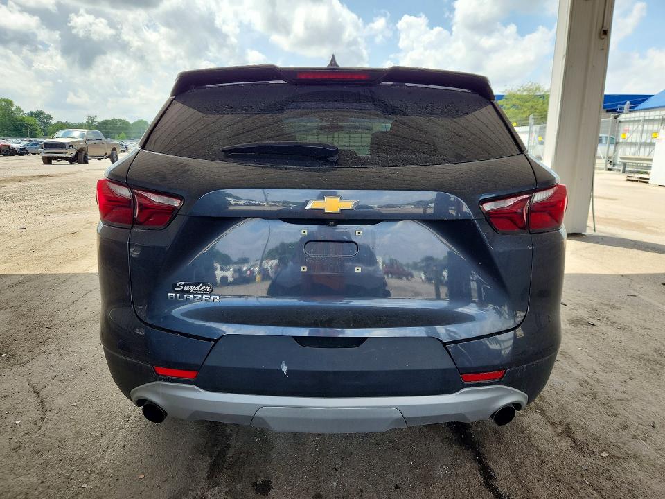 Photo 6 from auction – 2021 CHEVROLET BLAZER with VIN 3GNKBBRA9MS579702