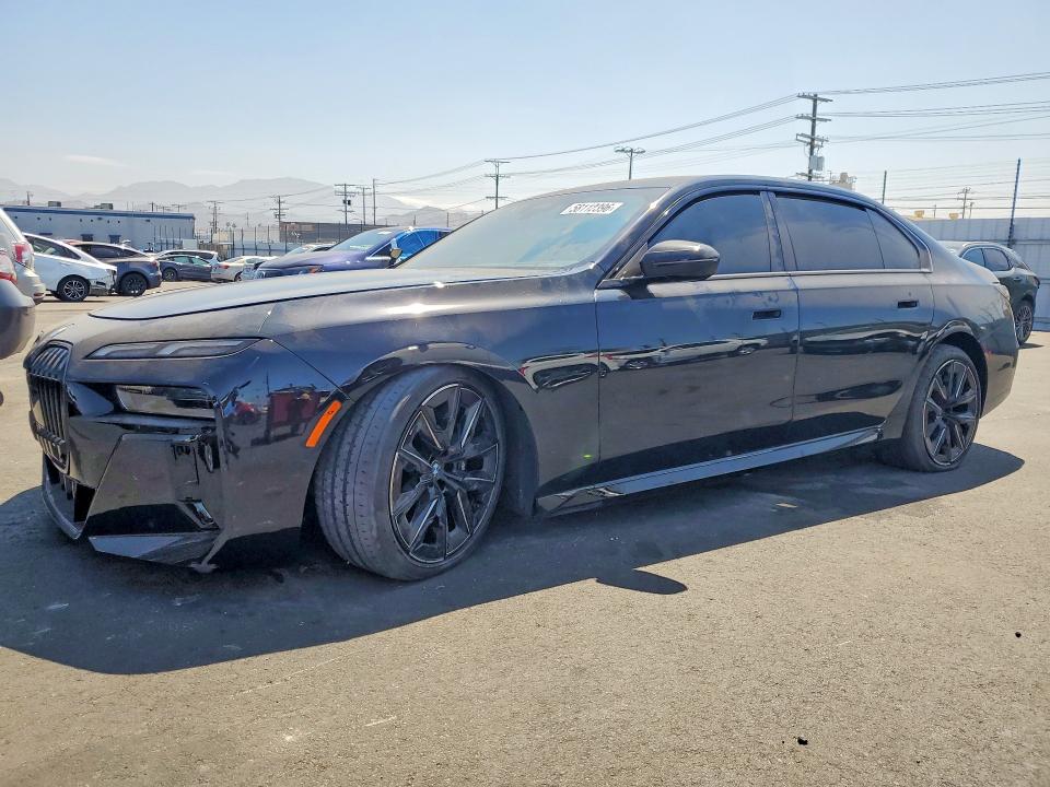 2026 BMW 740 - Търг №58112396